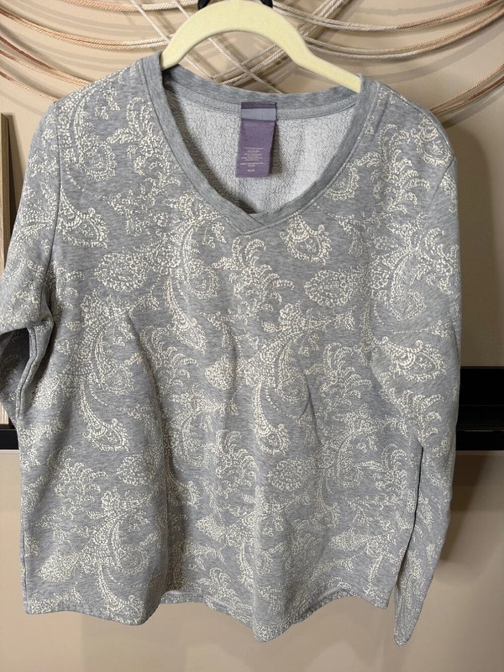 Laura Scott cotton blend gray sweatshirt m 2785